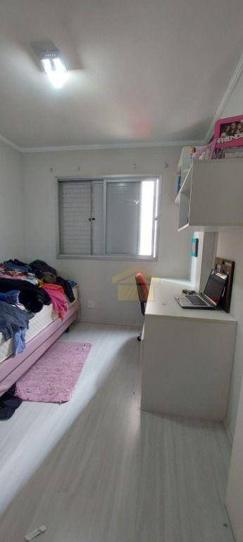 Apartamento à venda com 3 quartos, 81m² - Foto 13