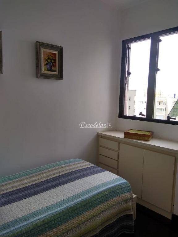 Apartamento à venda com 3 quartos, 240m² - Foto 16