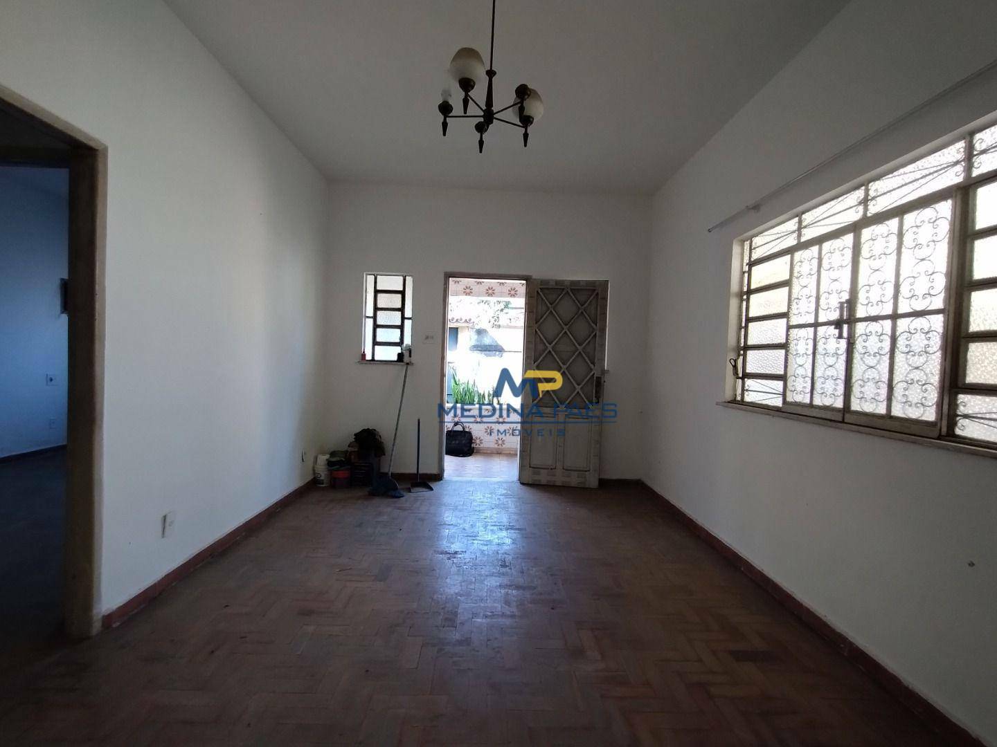 Casa à venda com 3 quartos, 157m² - Foto 16