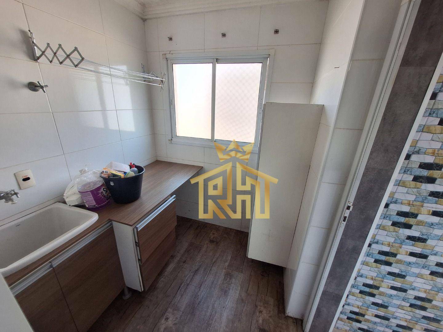 Apartamento à venda com 3 quartos, 121m² - Foto 29