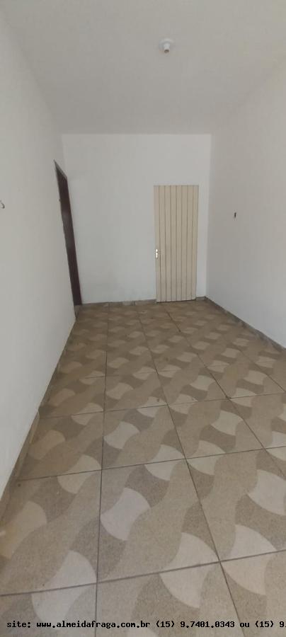 Casa para alugar com 2 quartos, 120m² - Foto 24