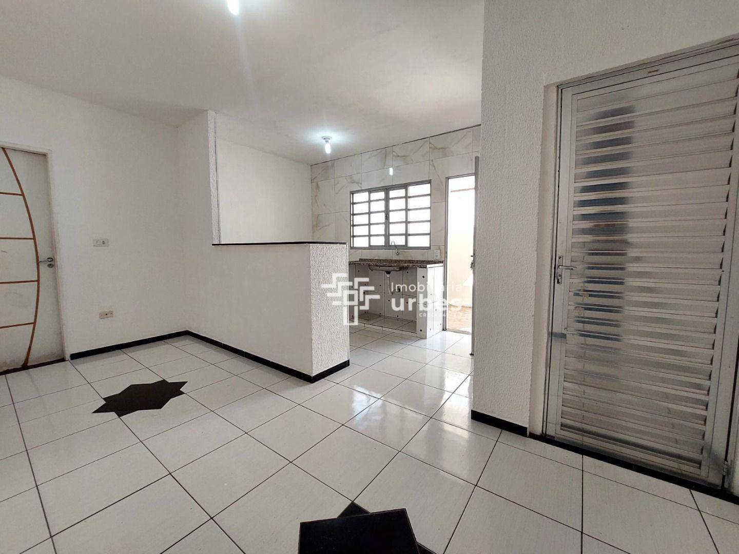 Casa para alugar com 1 quarto, 40m² - Foto 6