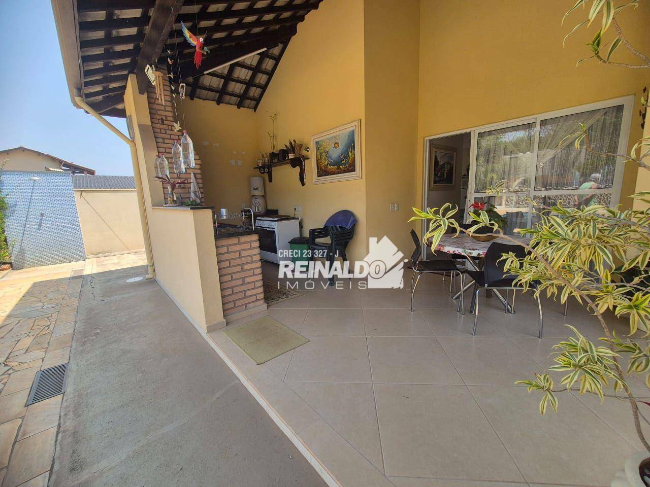 Casa de Condomínio à venda com 3 quartos, 249m² - Foto 26