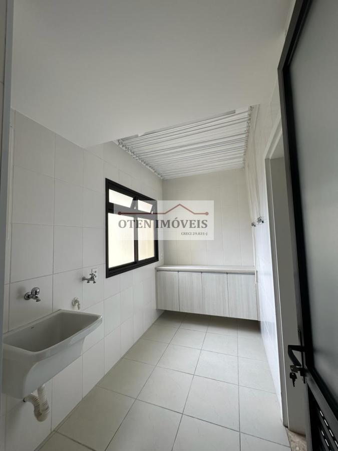 Apartamento para alugar com 3 quartos, 157m² - Foto 5