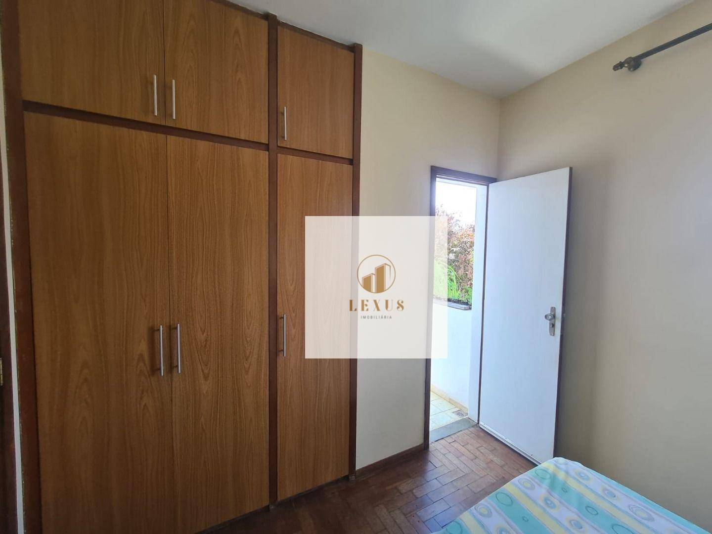 Casa à venda com 3 quartos, 76m² - Foto 19