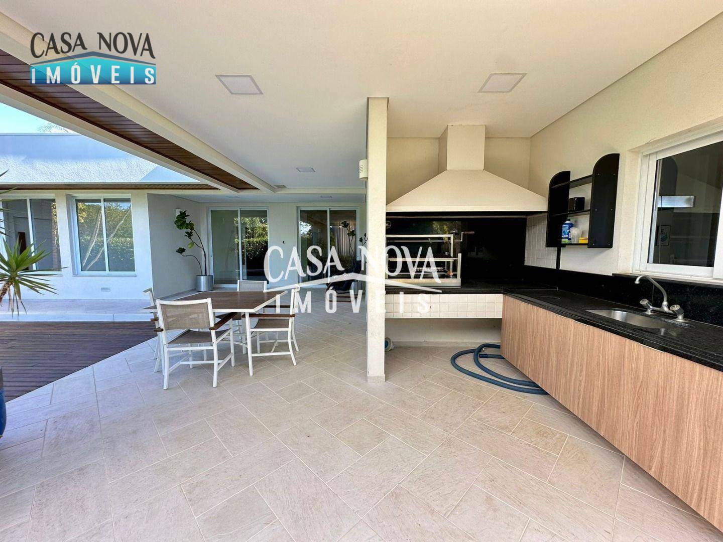 Casa de Condomínio para alugar com 3 quartos, 410m² - Foto 7