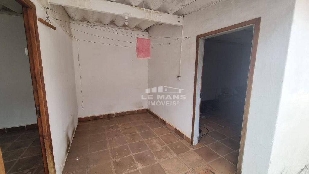 Casa à venda com 2 quartos, 133m² - Foto 16
