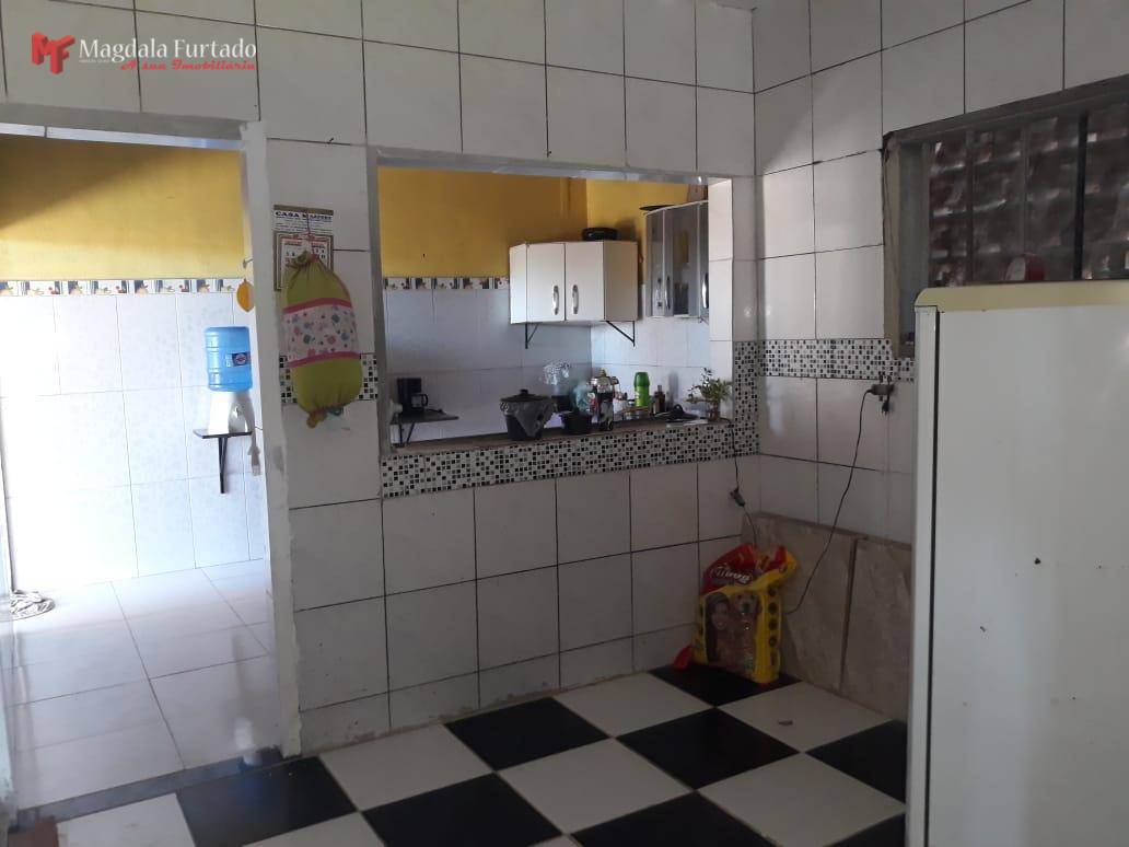 Casa à venda com 4 quartos, 62m² - Foto 5