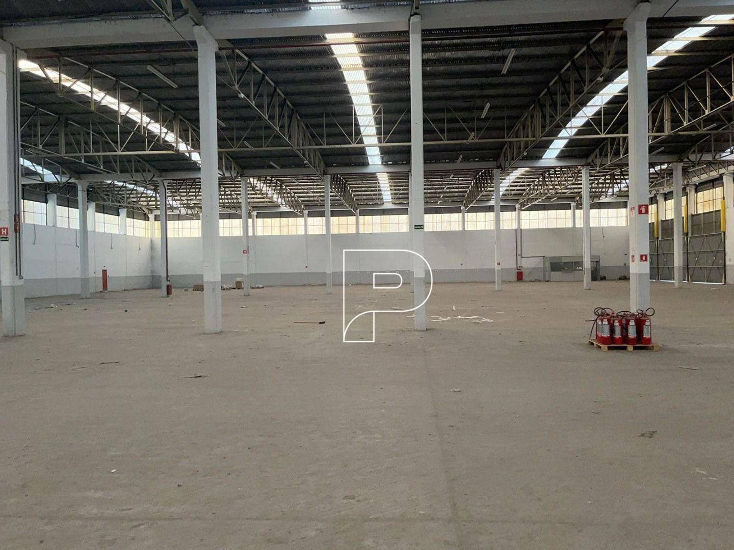 Depósito-Galpão-Armazém para alugar, 4940m² - Foto 1