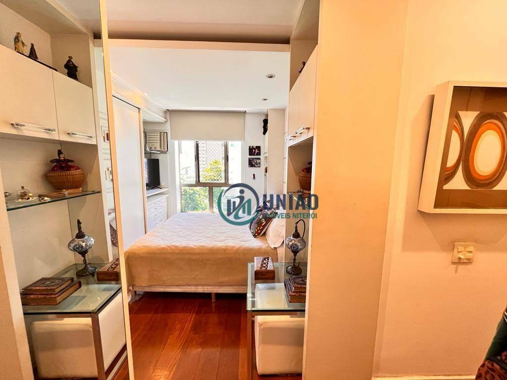 Apartamento à venda com 4 quartos, 147m² - Foto 29