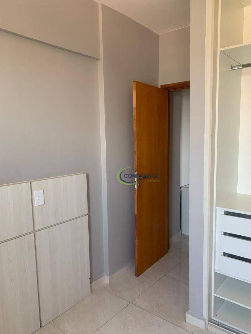 Apartamento à venda com 3 quartos, 111m² - Foto 12