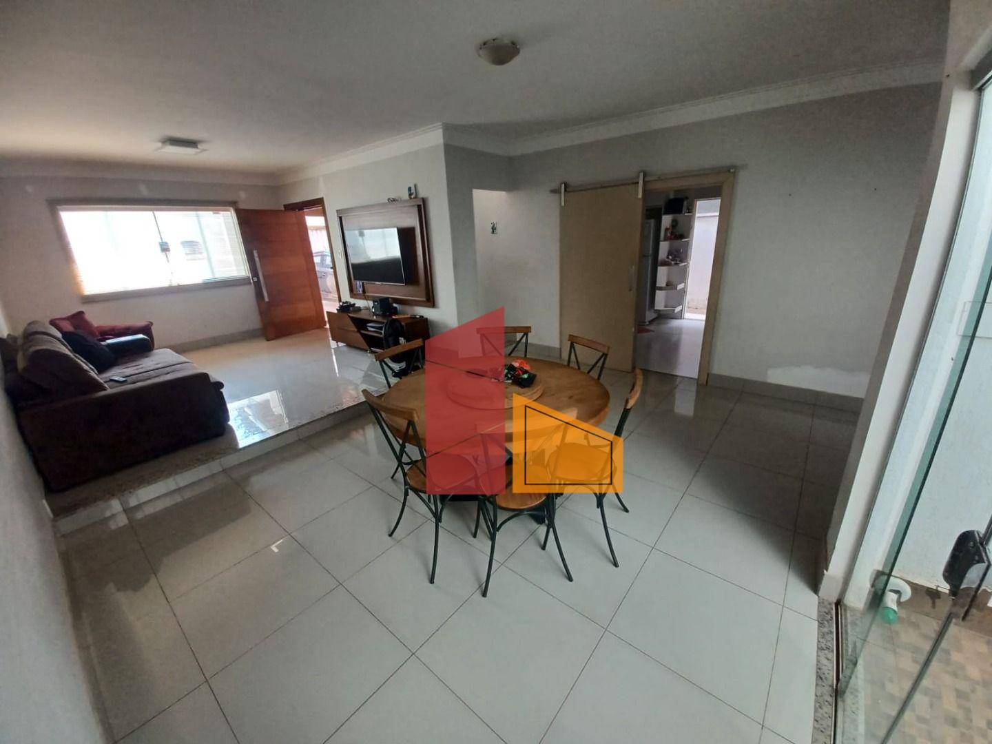 Casa à venda com 3 quartos, 183m² - Foto 15