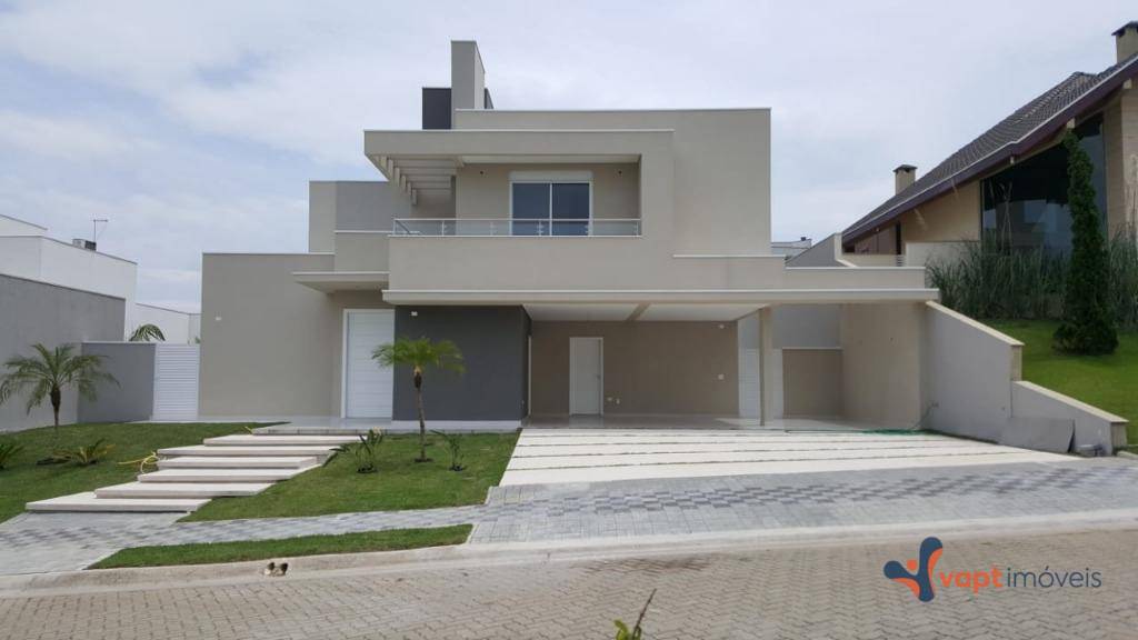 Sobrado, 4 quartos, 405 m² - Foto 1