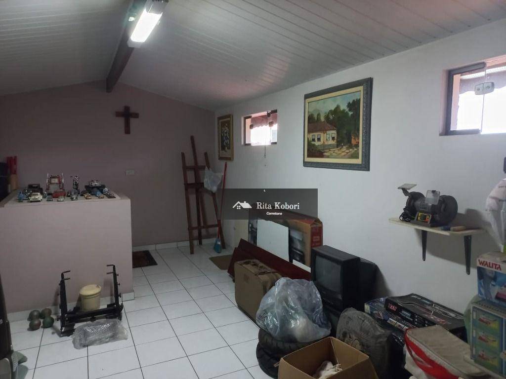 Sobrado à venda com 3 quartos, 8m² - Foto 7