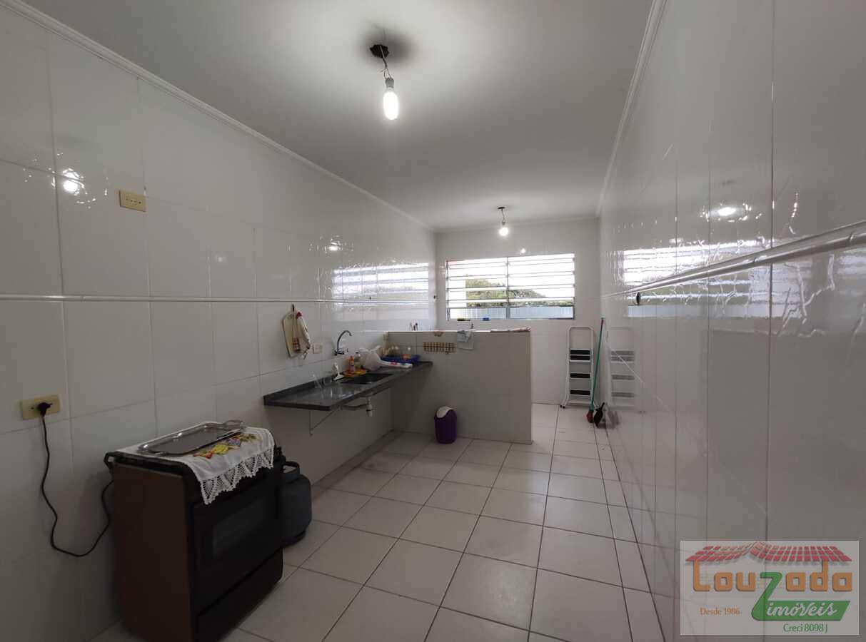 Apartamento à venda com 2 quartos, 77m² - Foto 4