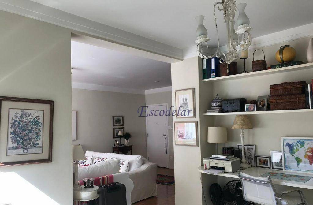 Apartamento à venda com 3 quartos, 160m² - Foto 3