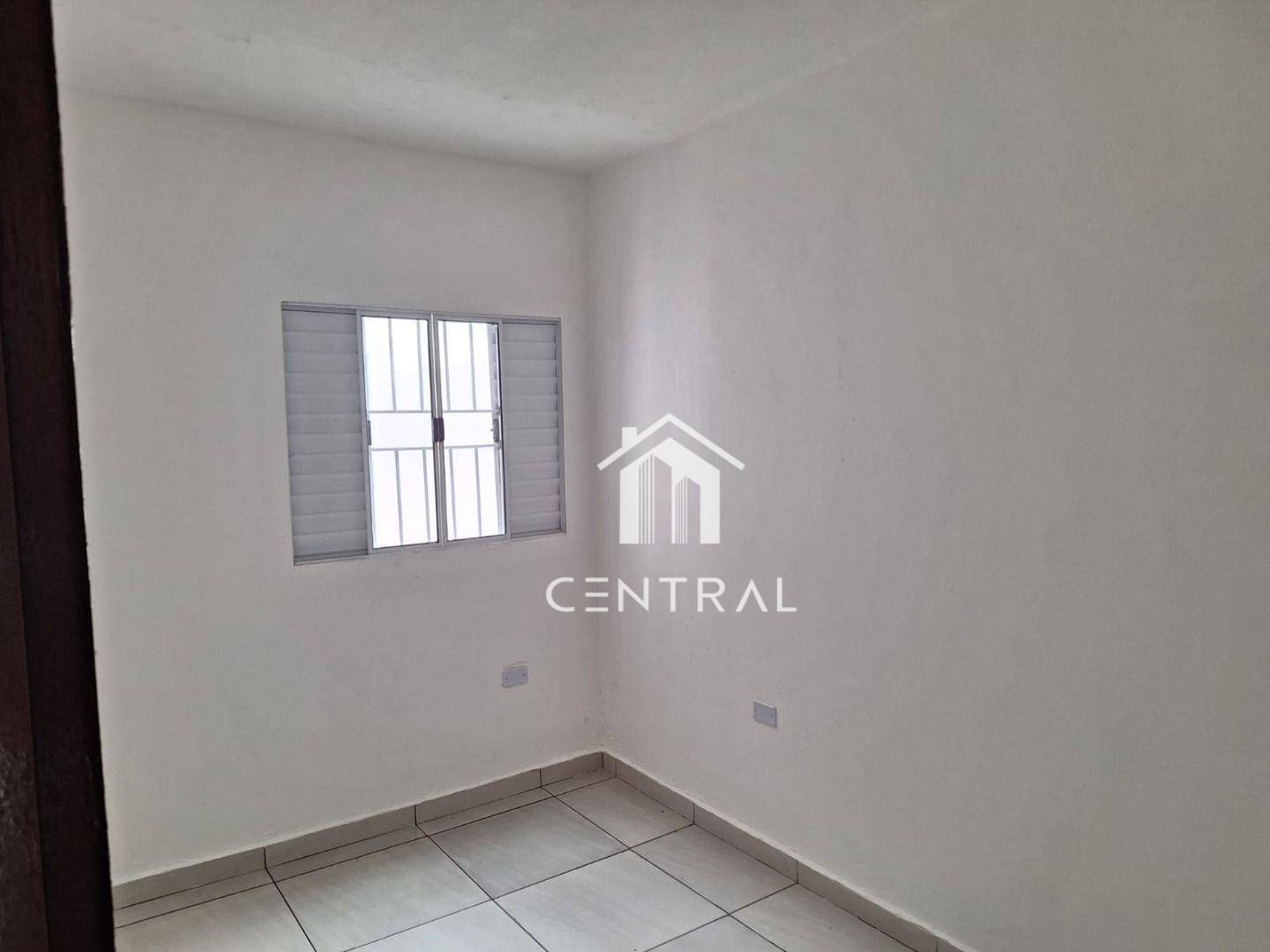 Casa à venda com 2 quartos, 55m² - Foto 13