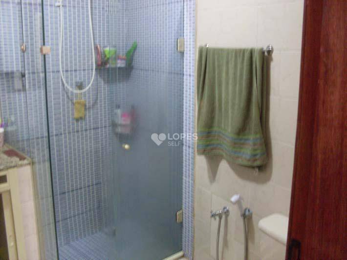 Apartamento à venda com 2 quartos, 72m² - Foto 9