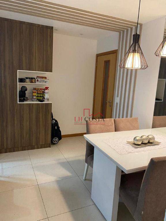 Apartamento à venda com 2 quartos, 74m² - Foto 7