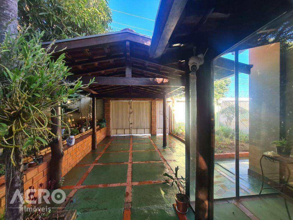 Casa à venda com 3 quartos, 97m² - Foto 20