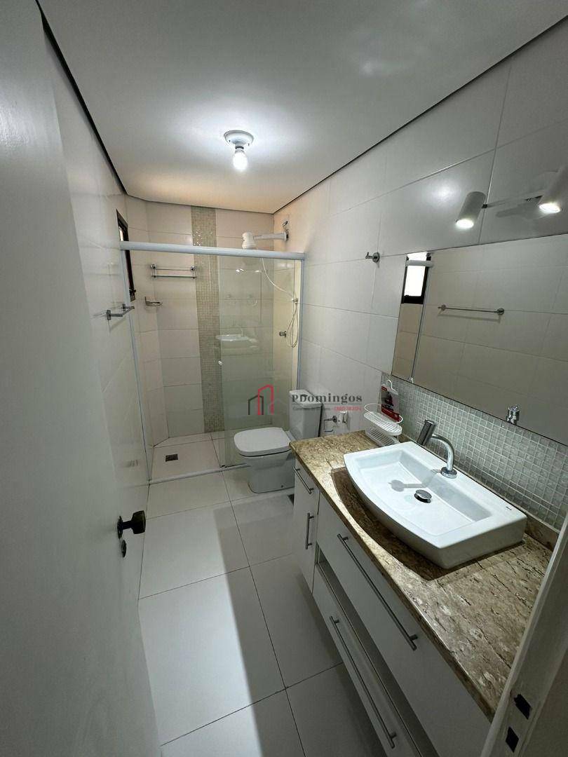 Apartamento à venda com 2 quartos, 62m² - Foto 9