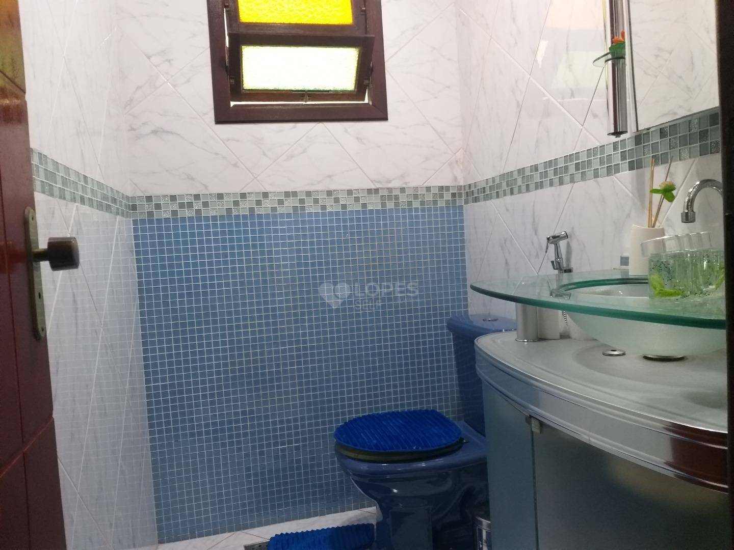 Casa à venda com 2 quartos, 200m² - Foto 11