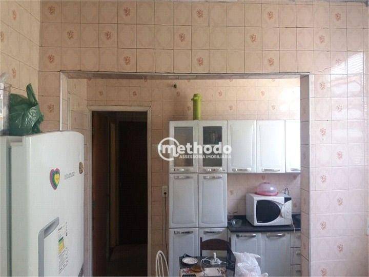 Casa à venda com 5 quartos, 200m² - Foto 12