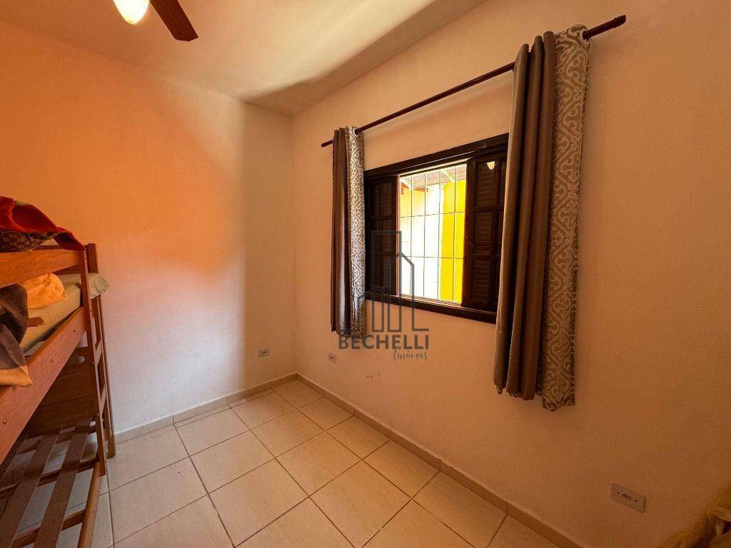 Casa para alugar com 2 quartos, 80m² - Foto 5