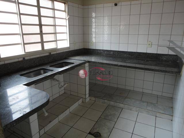 Loja-Salão para alugar, 50m² - Foto 14