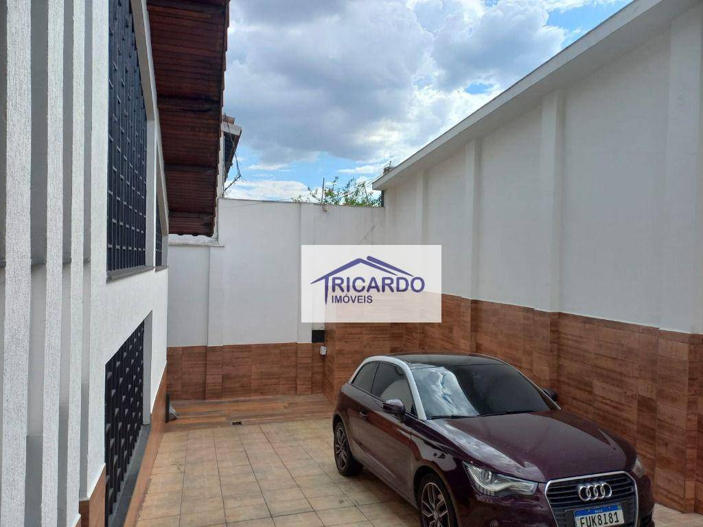 Sobrado à venda com 3 quartos, 452m² - Foto 37