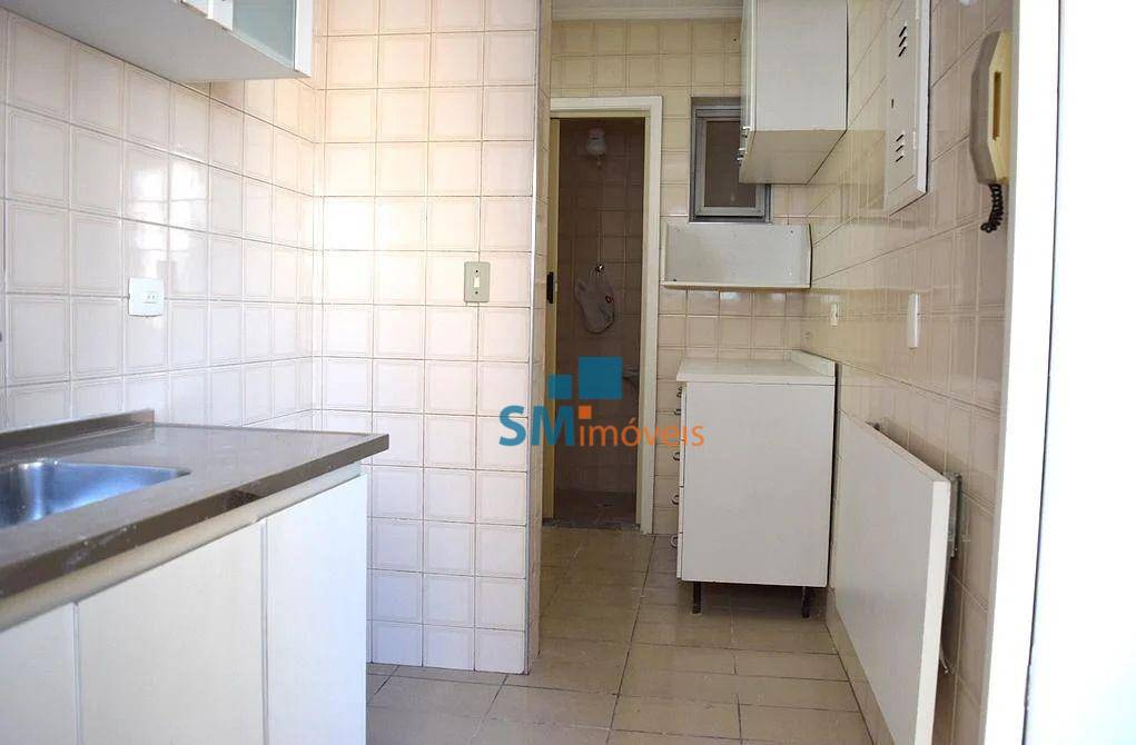 Apartamento à venda com 2 quartos, 70m² - Foto 12