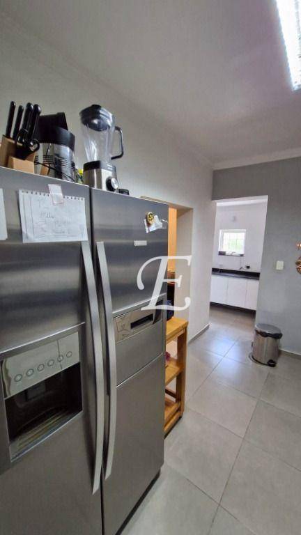 Sobrado à venda com 3 quartos, 150m² - Foto 9