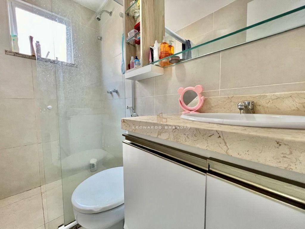 Casa de Condomínio à venda com 4 quartos, 165m² - Foto 23