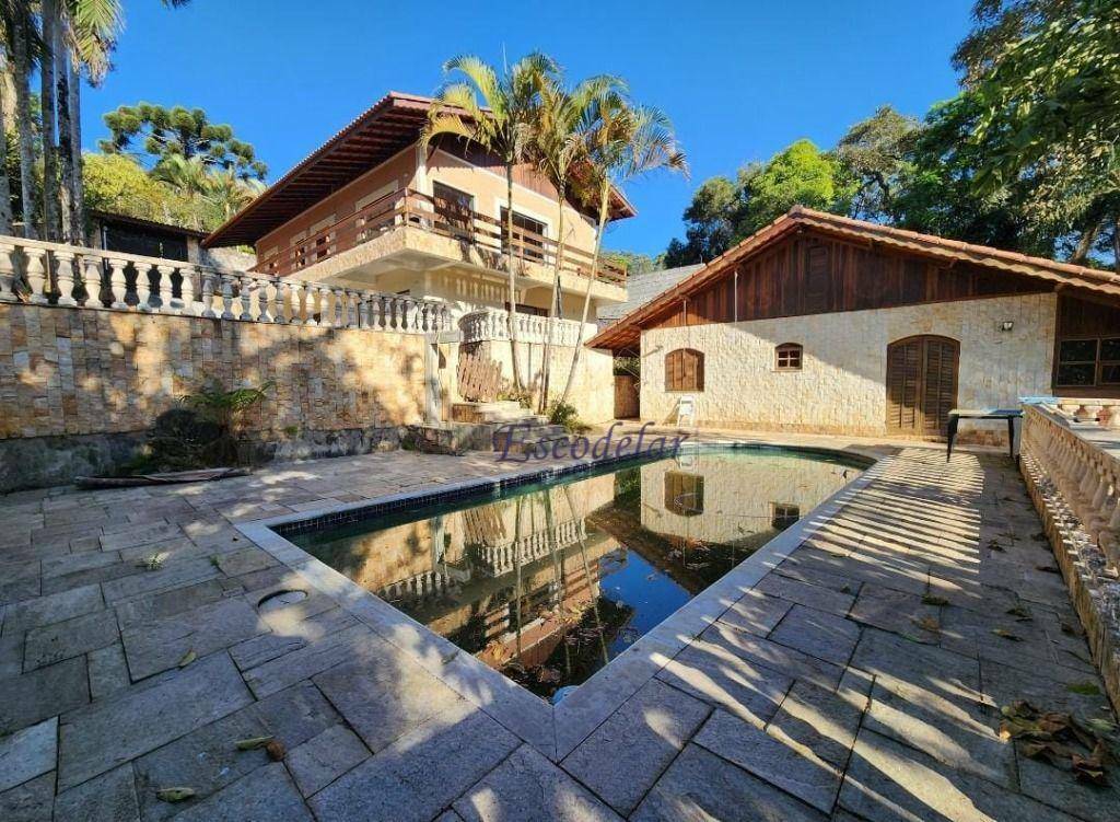 Casa de Condomínio à venda com 3 quartos, 205m² - Foto 1