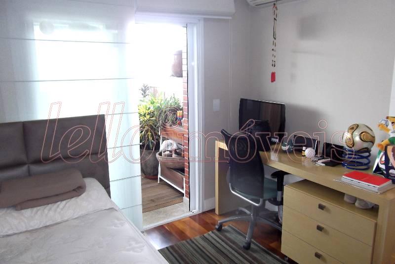 Apartamento à venda com 4 quartos, 225m² - Foto 14