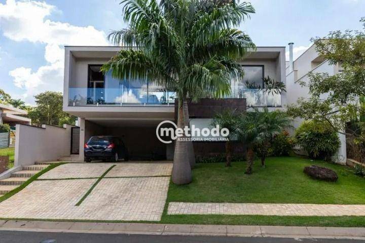 Casa à venda com 4 quartos, 334m² - Foto 1