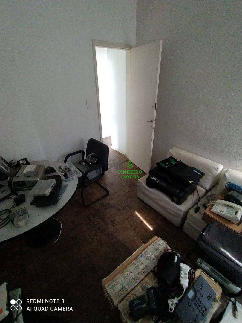 Apartamento à venda com 3 quartos, 101m² - Foto 19