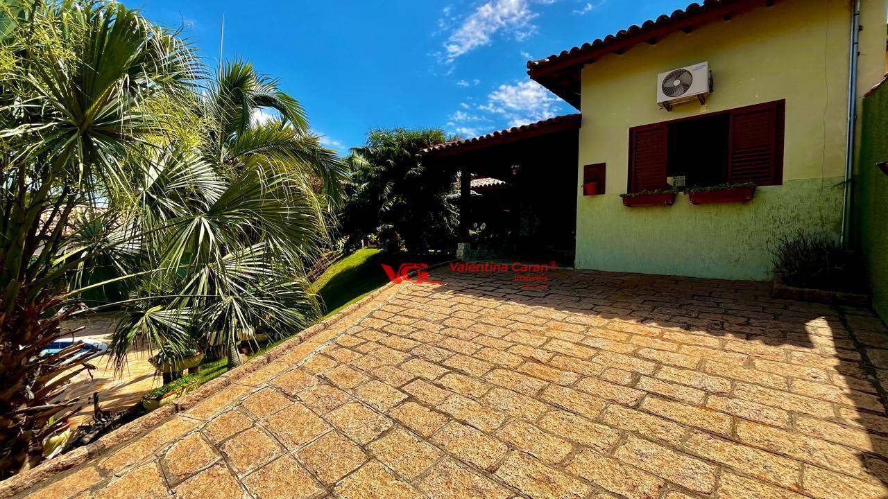 Casa de Condomínio à venda com 3 quartos, 380m² - Foto 11