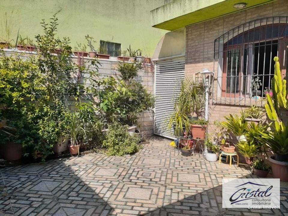 Casa à venda com 3 quartos, 141m² - Foto 6