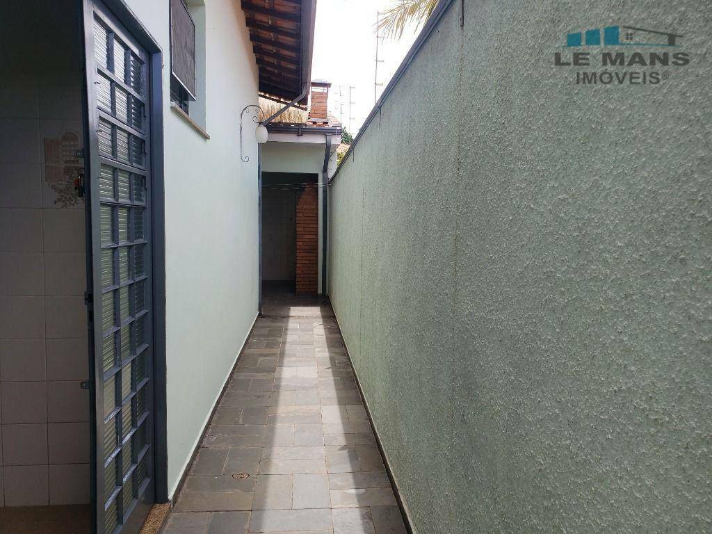 Casa à venda com 3 quartos, 166m² - Foto 13