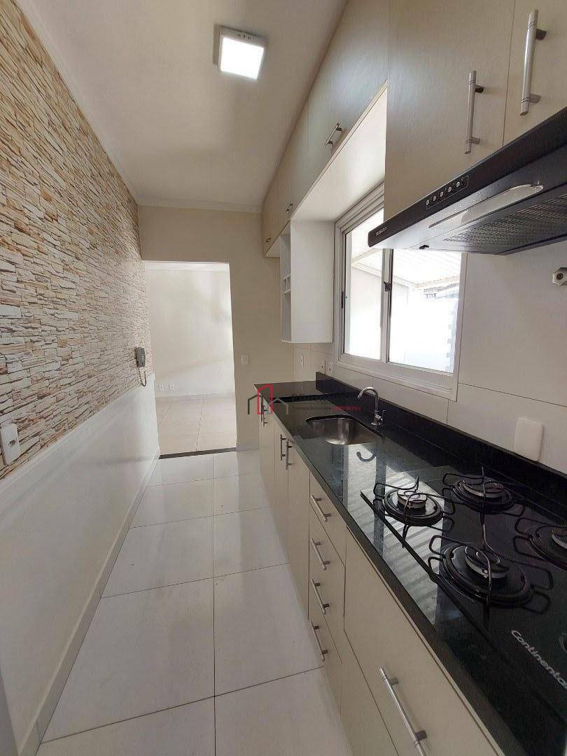 Casa de Condomínio para alugar com 3 quartos, 78m² - Foto 8