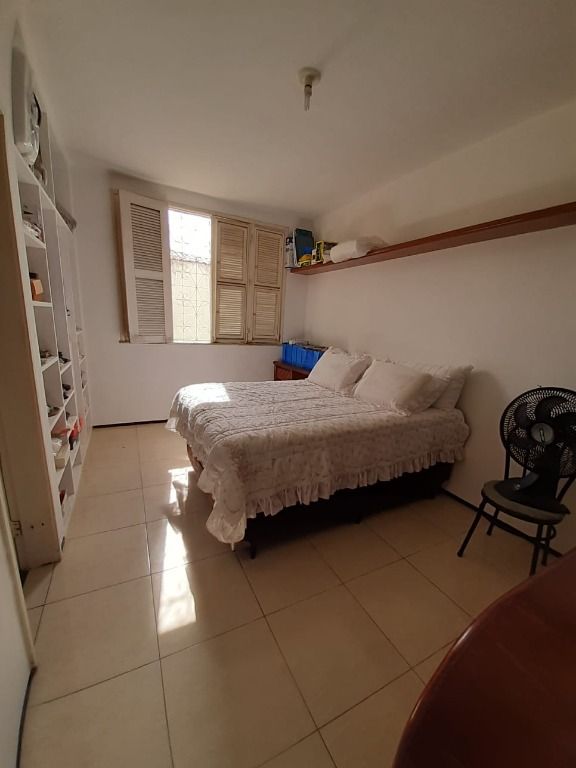 Casa à venda com 4 quartos, 213m² - Foto 15