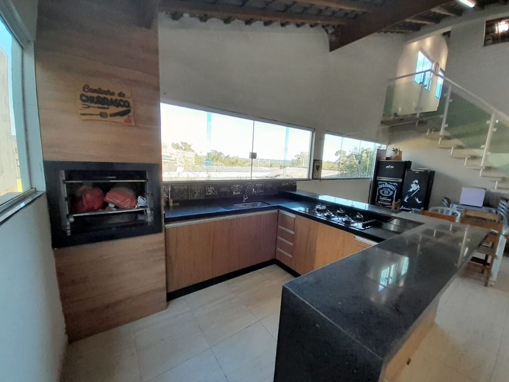 Casa à venda com 3 quartos, 250m² - Foto 25