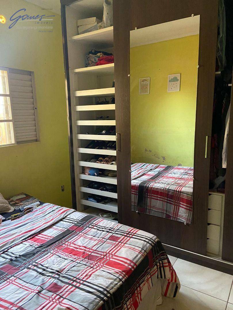 Casa à venda com 2 quartos, 61m² - Foto 6