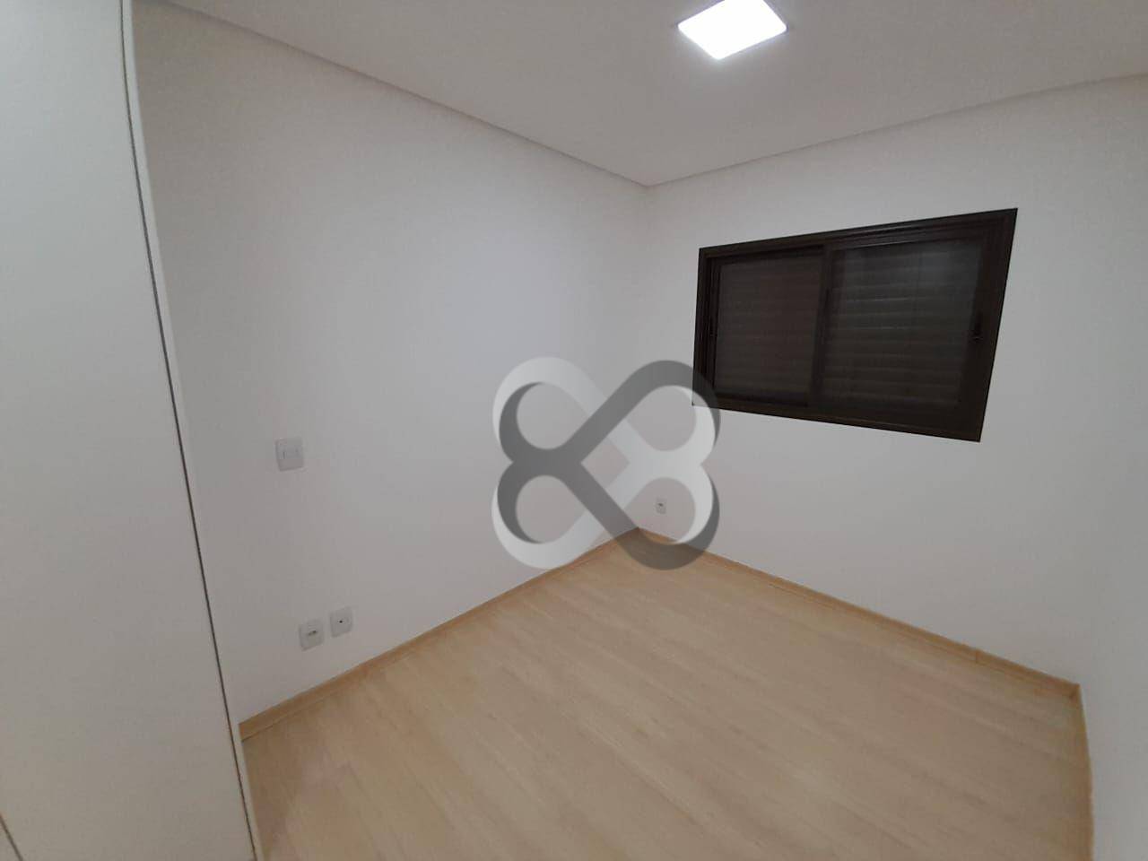 Apartamento à venda com 2 quartos, 60m² - Foto 13