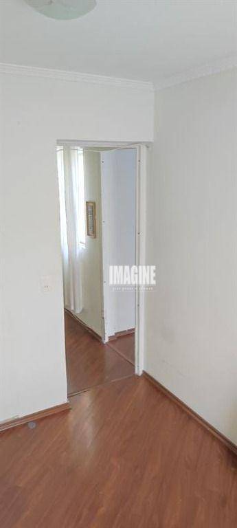 Apartamento à venda com 2 quartos, 43m² - Foto 15