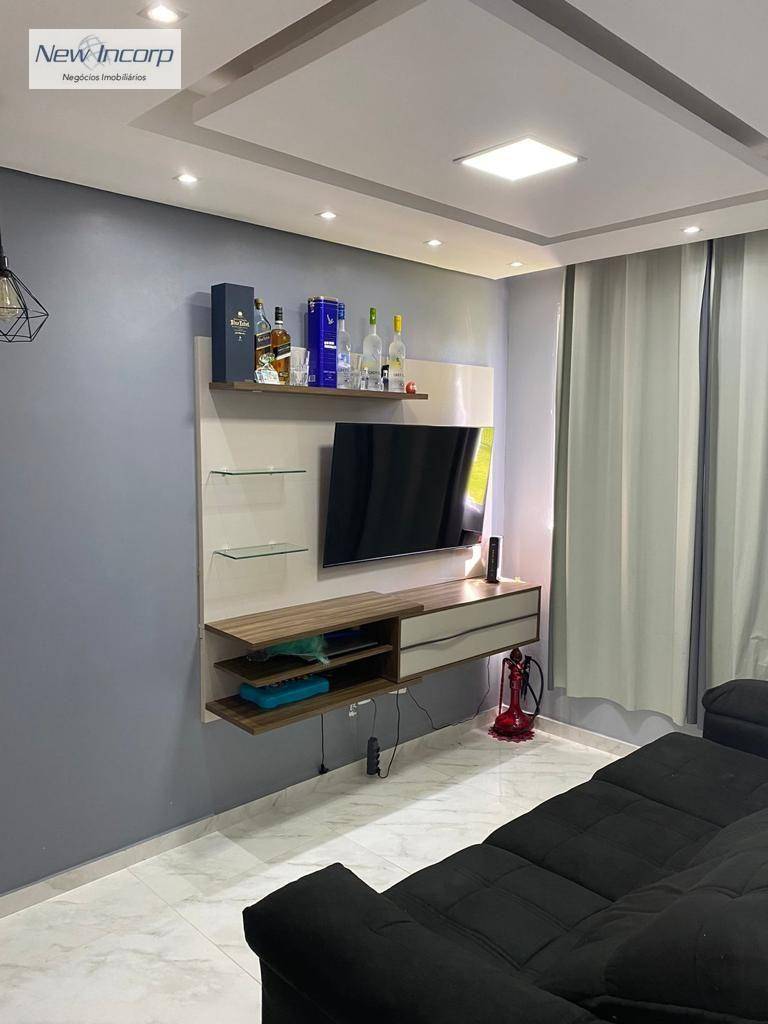 Apartamento à venda com 2 quartos, 44m² - Foto 1