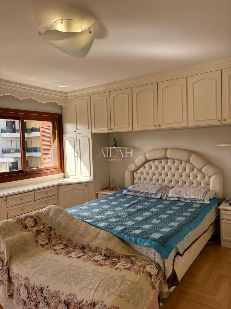 Cobertura à venda com 3 quartos, 216m² - Foto 11