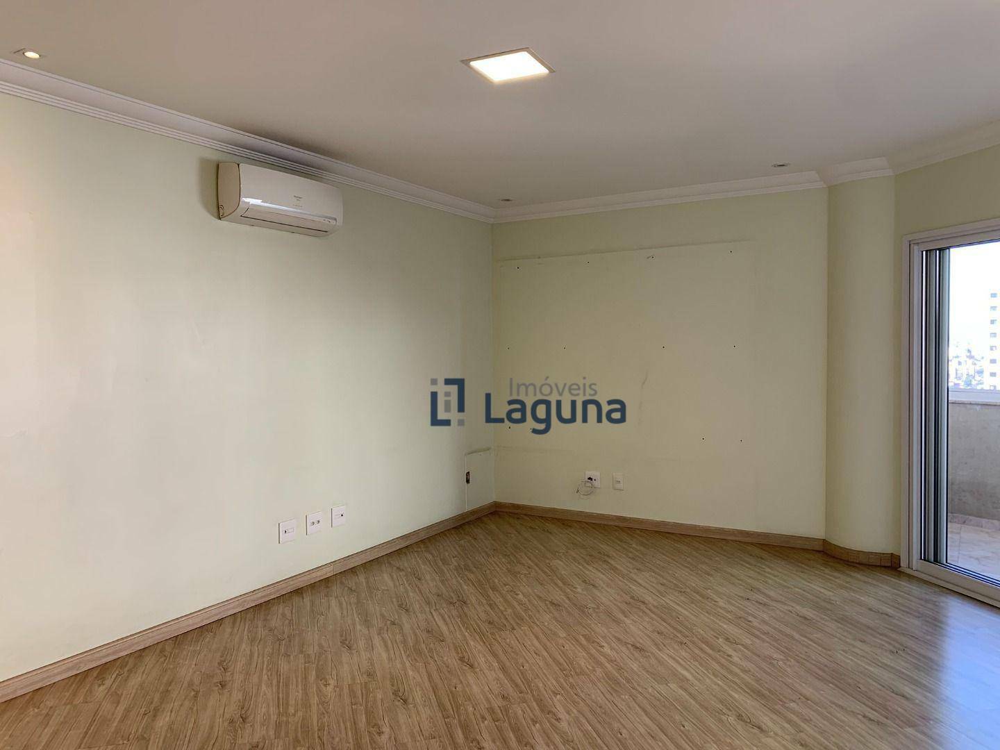 Apartamento à venda com 3 quartos, 158m² - Foto 15