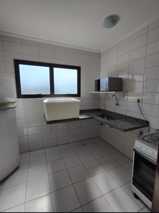 Apartamento à venda com 3 quartos, 94m² - Foto 9